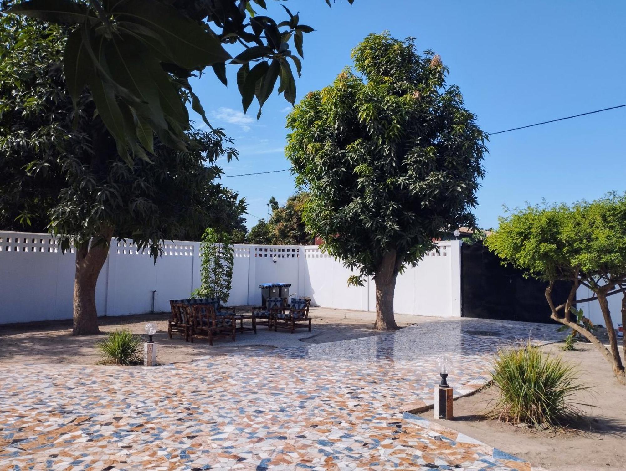 Villa The White House No.1 Brufut Exterior foto